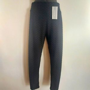 Women's gym leggings.